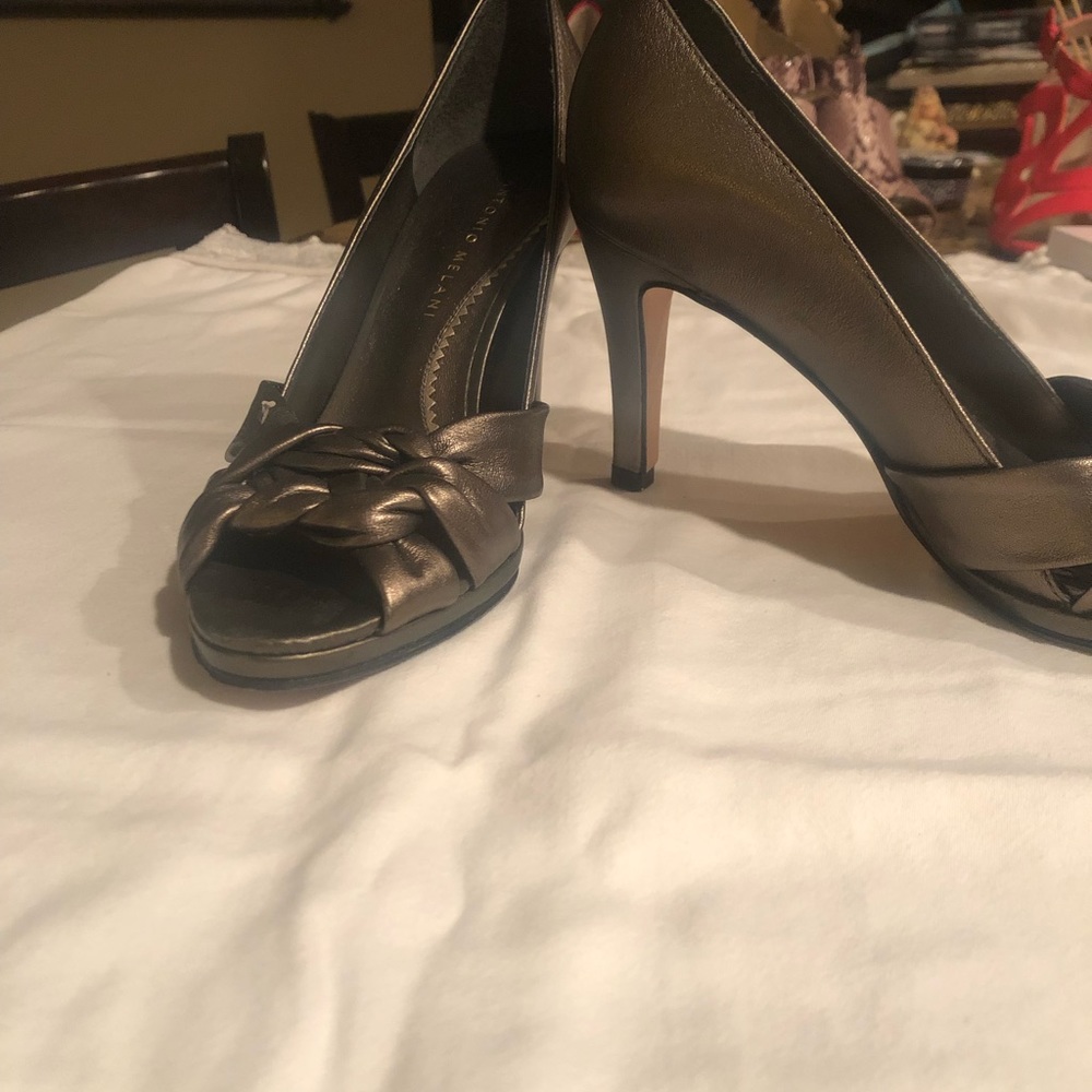 Nice pewter color heels.